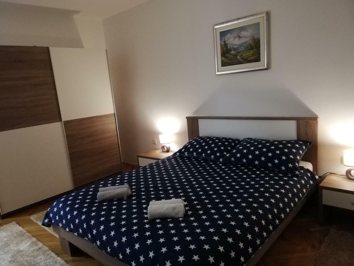 Apartman Skribulja 주파나 외부 사진